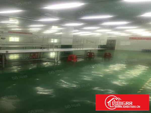 坪山碧岭楼上900平方分租，现成装修水电齐全。