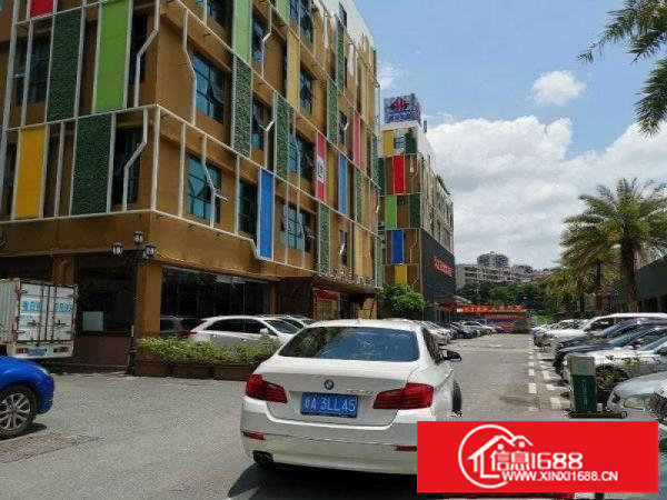 布吉原房东楼上1300平方精装修厂房出租大小面积按需组合