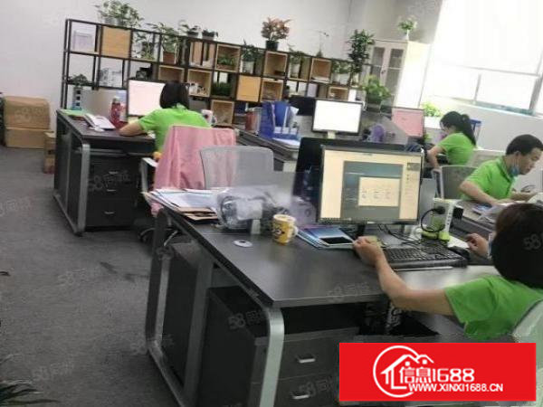 新出原房东坪山大工业区楼上500平有红本带精装水电齐全形象好