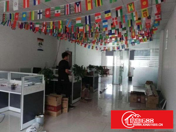 公明长圳（观光路楼上整层1100平带装修，原房东）