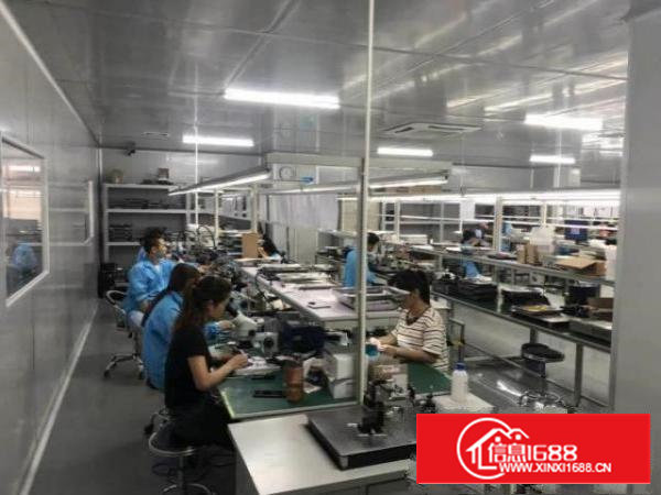 石岩原房东楼上，带装修有无尘车间2500平方厂房出租