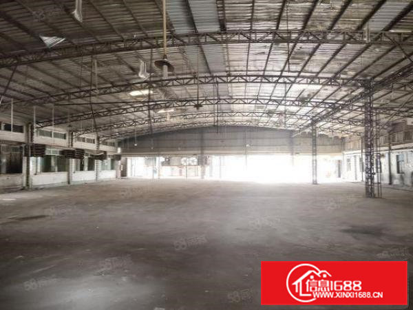 高速路口旁，独门独院花园式厂房，超大空地，可分组。