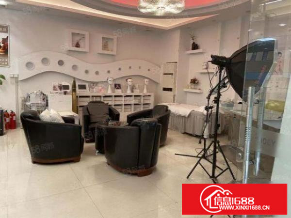 观澜梅关高速口楼上精装修2050平厂房低价招租