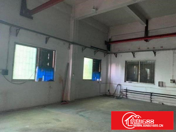 出租横沥张坑一楼带行车新空出厂房560平米行车免费使用