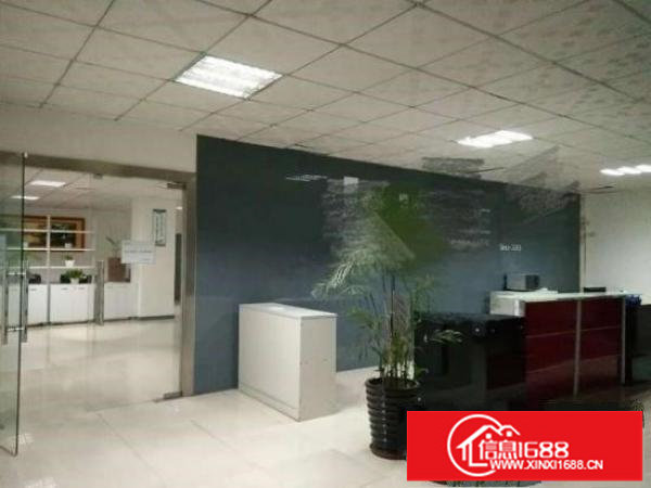 龙岗坪地新出精装修5.5米高一楼标准厂房1250