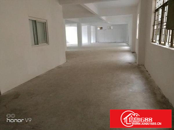 原房东厂房出租，带办公室