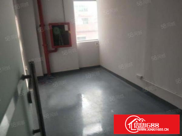 樟坑径社区水电标准有电梯有宿舍合同三年精装