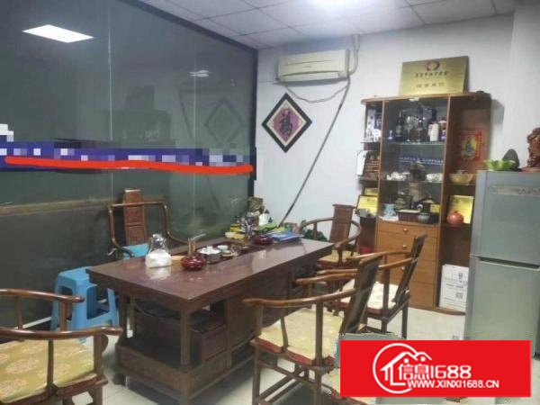 长安乌沙实业客转租带现成行车厂房一楼500平方，层高6米