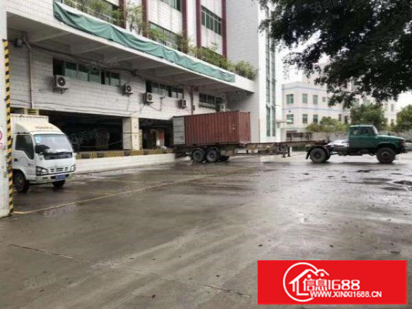 坪山六联五吨货梯重工业厂房仓库3500平方可分租