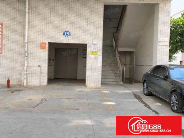 凤岗三联委附近100平200平300平600平精装办公室出租