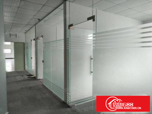 石岩应人石楼上950平精装修厂房招租，适合仓库，电子等行业