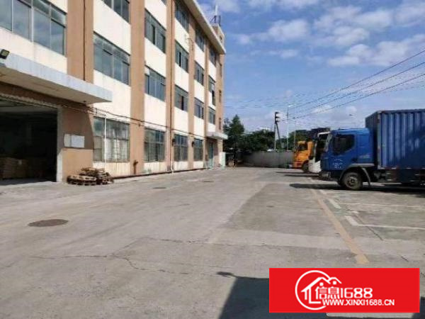 福永怀德村1楼厂房出租1200平，空地很大适合仓库物流