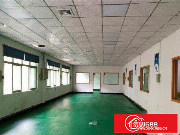 企石镇上截村租金便宜，3楼厂房530方，带装修