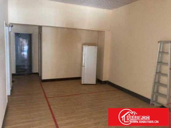 出租寮步镇下岭贝村1楼门面出租