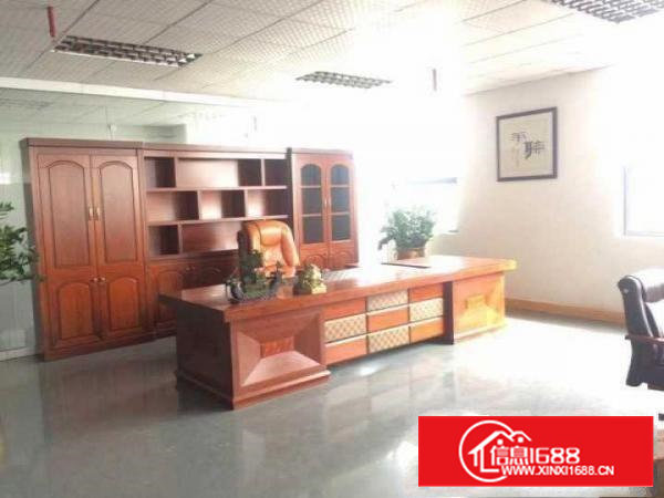 石岩北环路新出楼上900平方带装修厂房出租