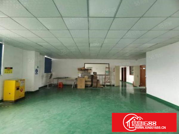 樟坑径环观南路轻轨站旁新出楼上600平方带精装修标准厂房出租