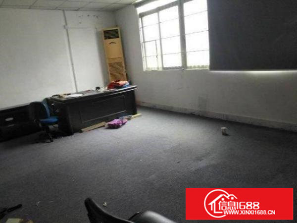 坂田五和地铁站厂房200平米