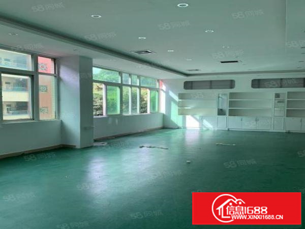 凤岗原房东独院厂房6500平出租现成水电装修地坪漆