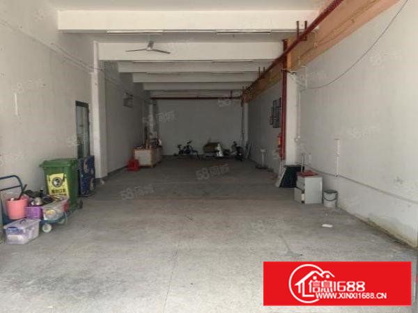 宝安石岩塘坑路一楼200平厂房出租，带办公室，近高速路口