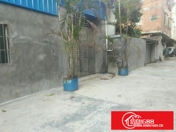 黄江镇中心附近经典厂房680平米