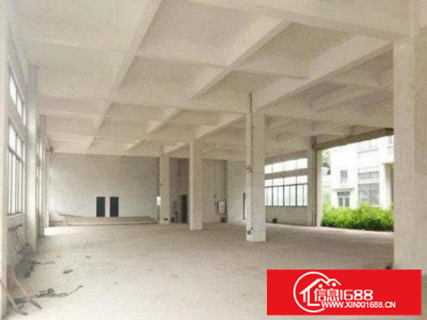 平湖富民工业区标准厂房一楼800平形象好火热招租