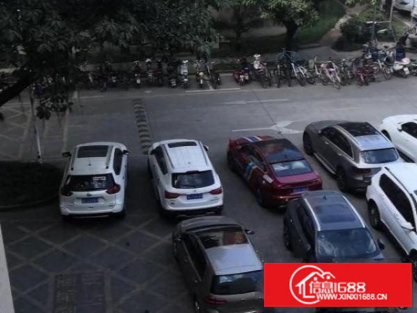 坪山区大工业区200-400平标准厂房办公室仓库出租