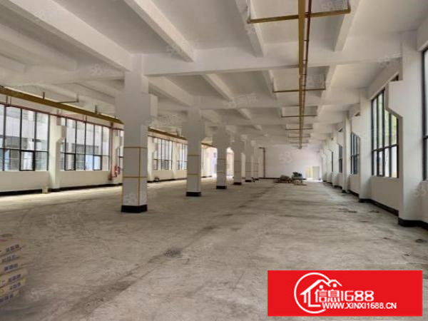 李朗小独院厂房750平方一层可分租有电梯