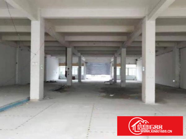 石岩径贝社区标准厂房一楼800平方出租