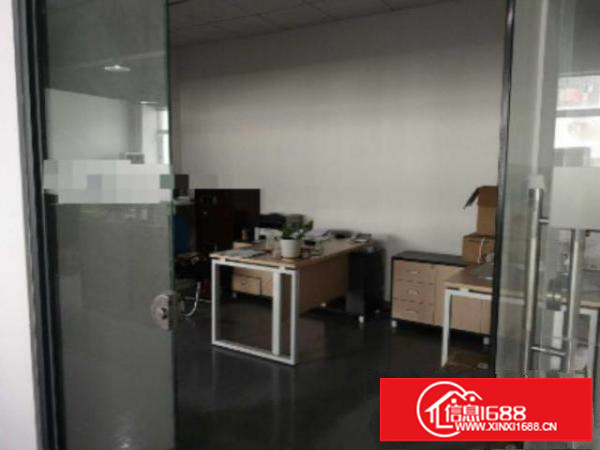 出租宝安石岩厂房一套，面积超级宽敞，适合做加工