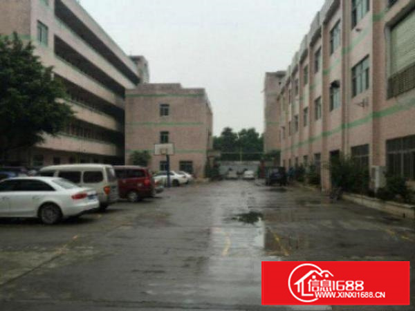 万江标准1600平方米、高5.5米;适合五金机械等行业