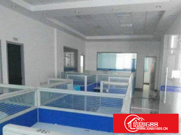 平湖辅城坳工业区标准厂房分租一楼500平米九成新