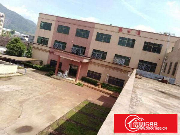 红本厂房三层14000平方，宿舍加办公2400平方