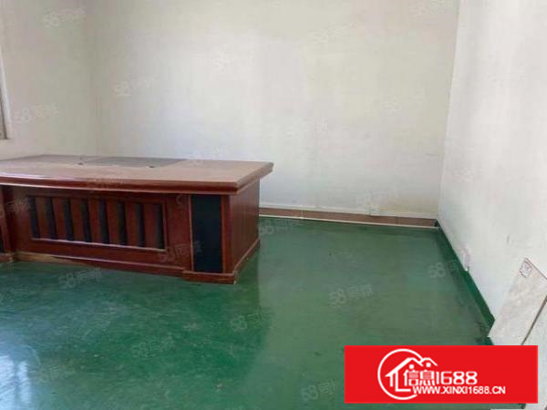 长安万达对面新出楼上600平现成水电办公室装修厂房出租