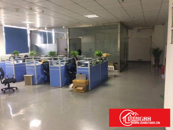 新安洪浪北地铁站附近2000平米带装修厂房出租