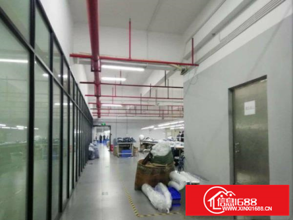 坑梓秀新社区红本厂房楼上880平现场装修厂房租14