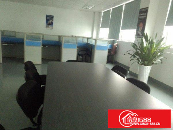 民治天汇大厦旁靖轩工业区出3楼480平带精装修免转让费招租