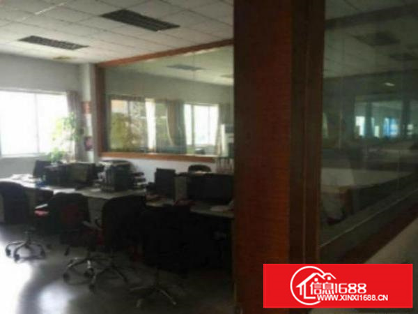 高埗单一层独院1500平米厂房出租形象好有隔热层，价格便宜