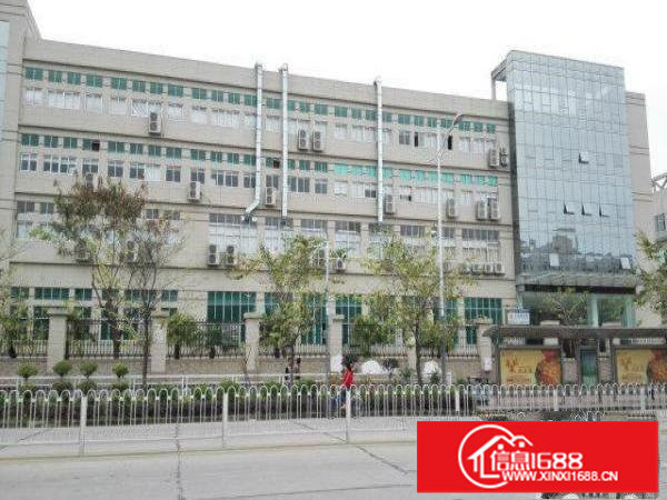 龙胜地铁口新出一楼2000平6米高做汽修卖场仓库