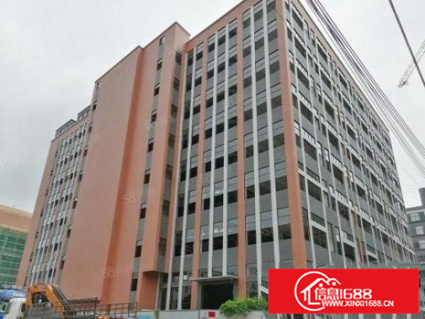 一线大路边，有丙二消防，顺德龙江18000平方标准厂房出租