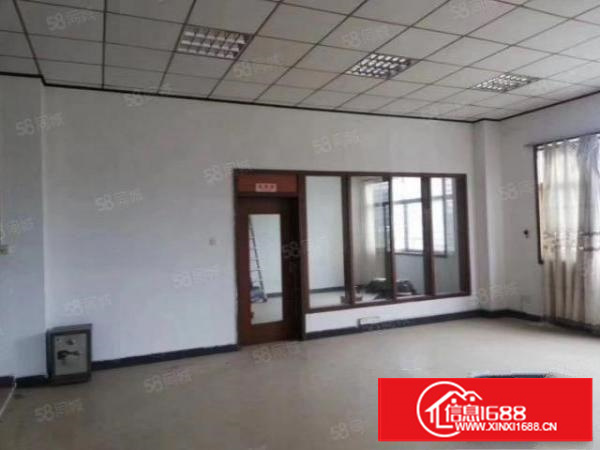 寮步镇上屯工业园内500平单一层砖墙到顶厂房出租现成办公室