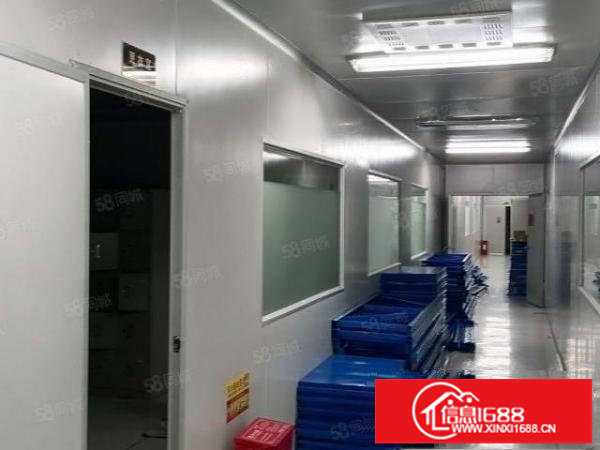 观澜福民地铁口楼上新出1385平方带无尘车间大小可分出租！！