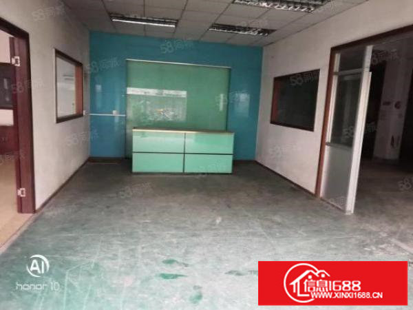 横岗新出500平方带装修一楼厂房出租