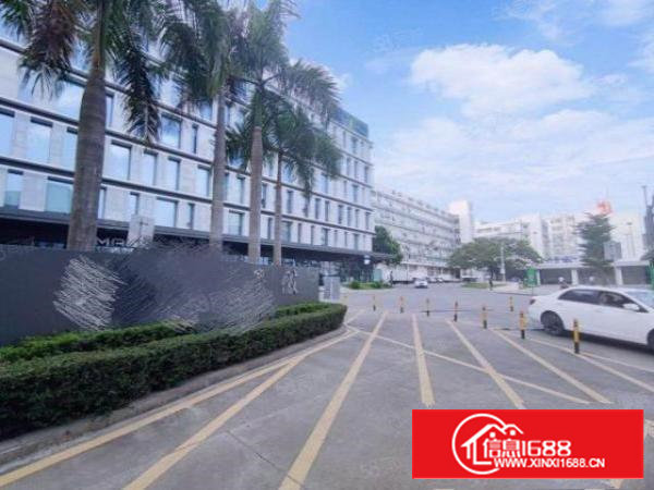 西丽白芒关口花园式园区楼上整层1500平方厂房出租，可分租