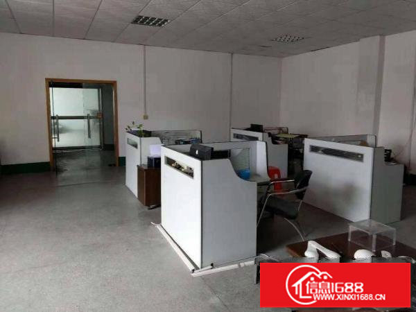 出租布吉百鸽笼标准厂房一楼有800平方，宿舍5间