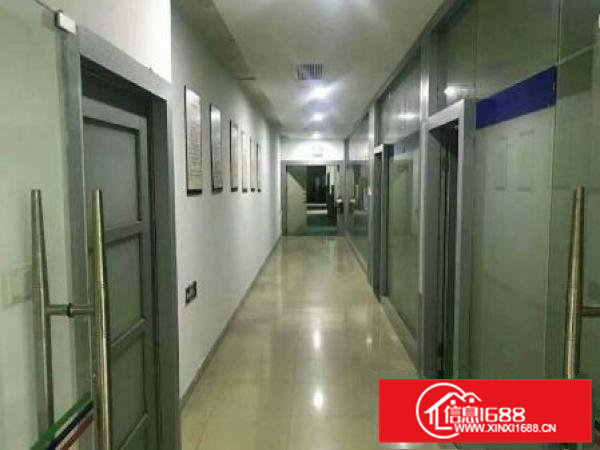 常平黄泥塘新出1800平米带装修厂房招租