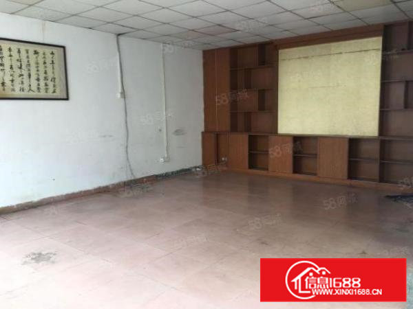 西乡大型工业园530平出租带精装修办公室