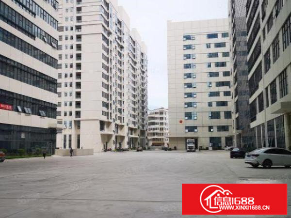 光明新区2855平工业园厂房出租，近主干道带精装办公室可分租