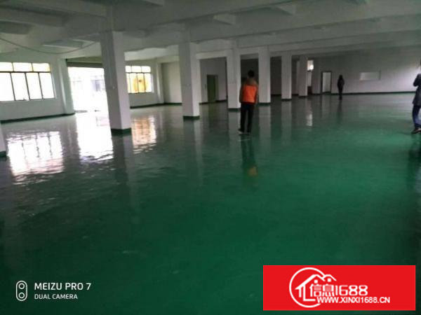 平湖凤门工业区二三四楼带装修厂房1200平方急租