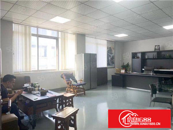 公明马田楼上厂房出租，1100平（面积可实量）