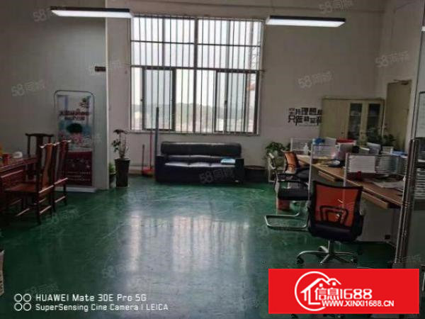 凤岗雁田海关楼上550平带装修办公室地坪漆水电厂房出租